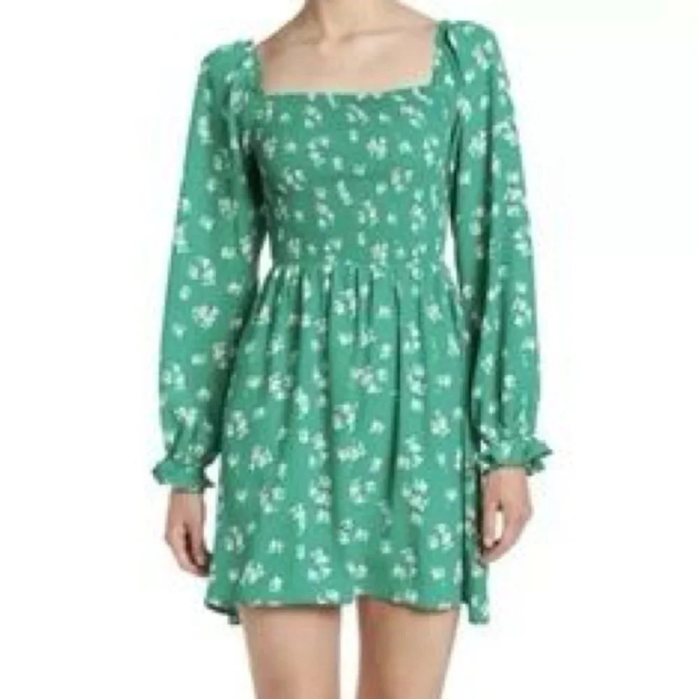 WAYF Smocked Bodice Long Sleeve Mini Dress in Green Ditsy - NEW - Small